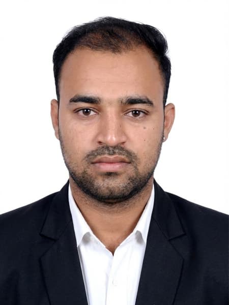 Adv. Prajapat Rajender